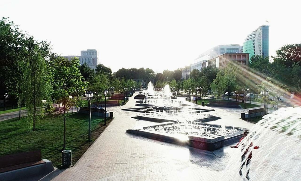 Luxury Apartment With Jacuzzi On Republic Square Yerevan Luaran gambar